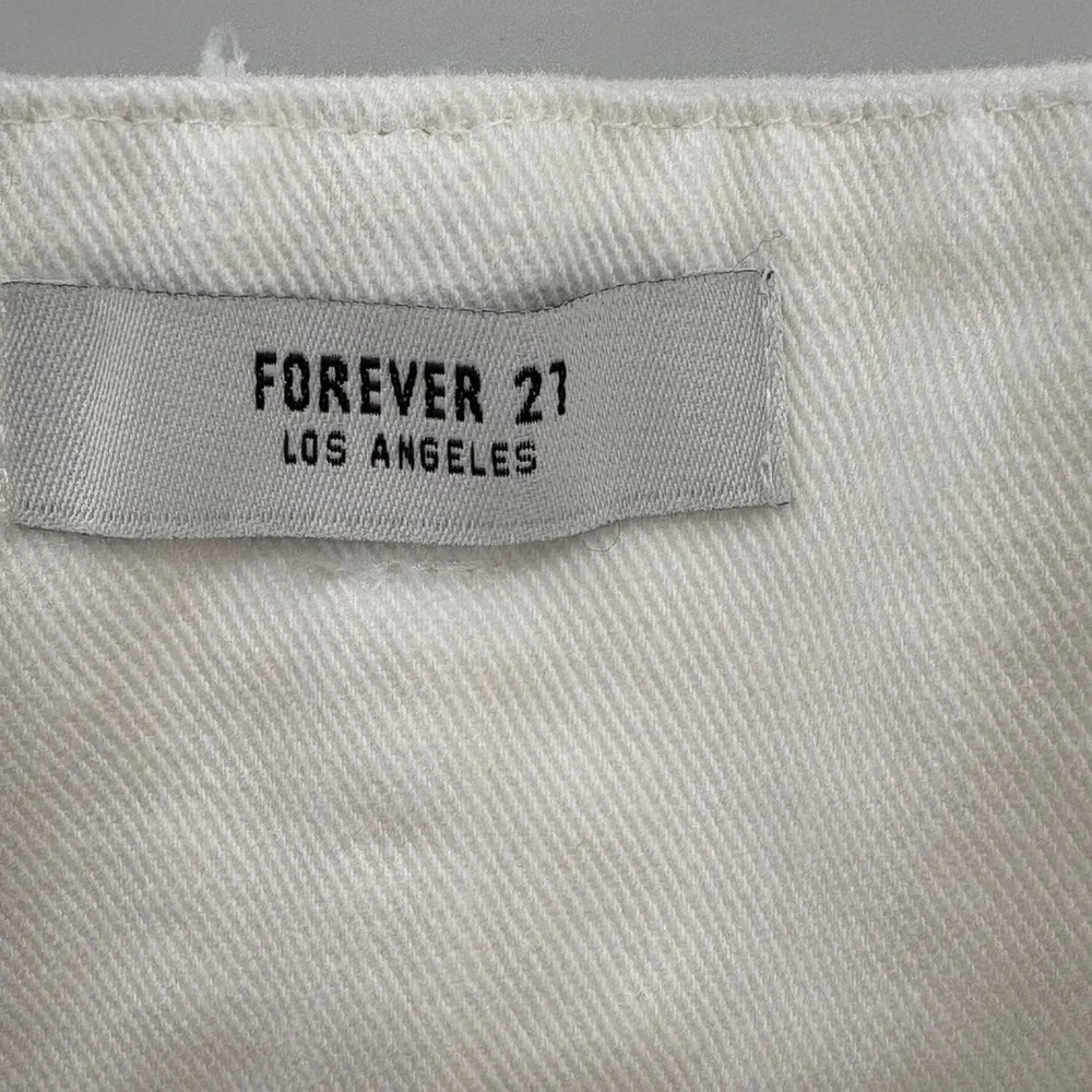 Forever 21 Off White Paperbag Waist‎ Denim Shorts High Rise Belted Size 26